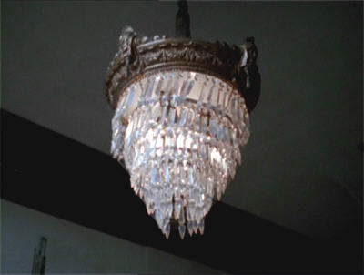 ATEE89-chandelier1